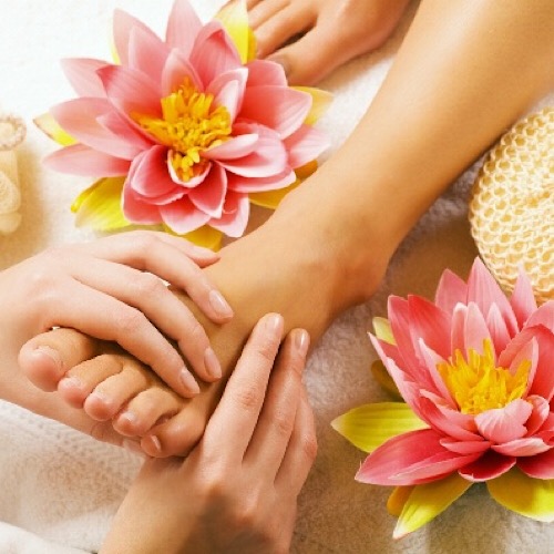 GRAND NAILS LOUNGE & SPA - pedicure